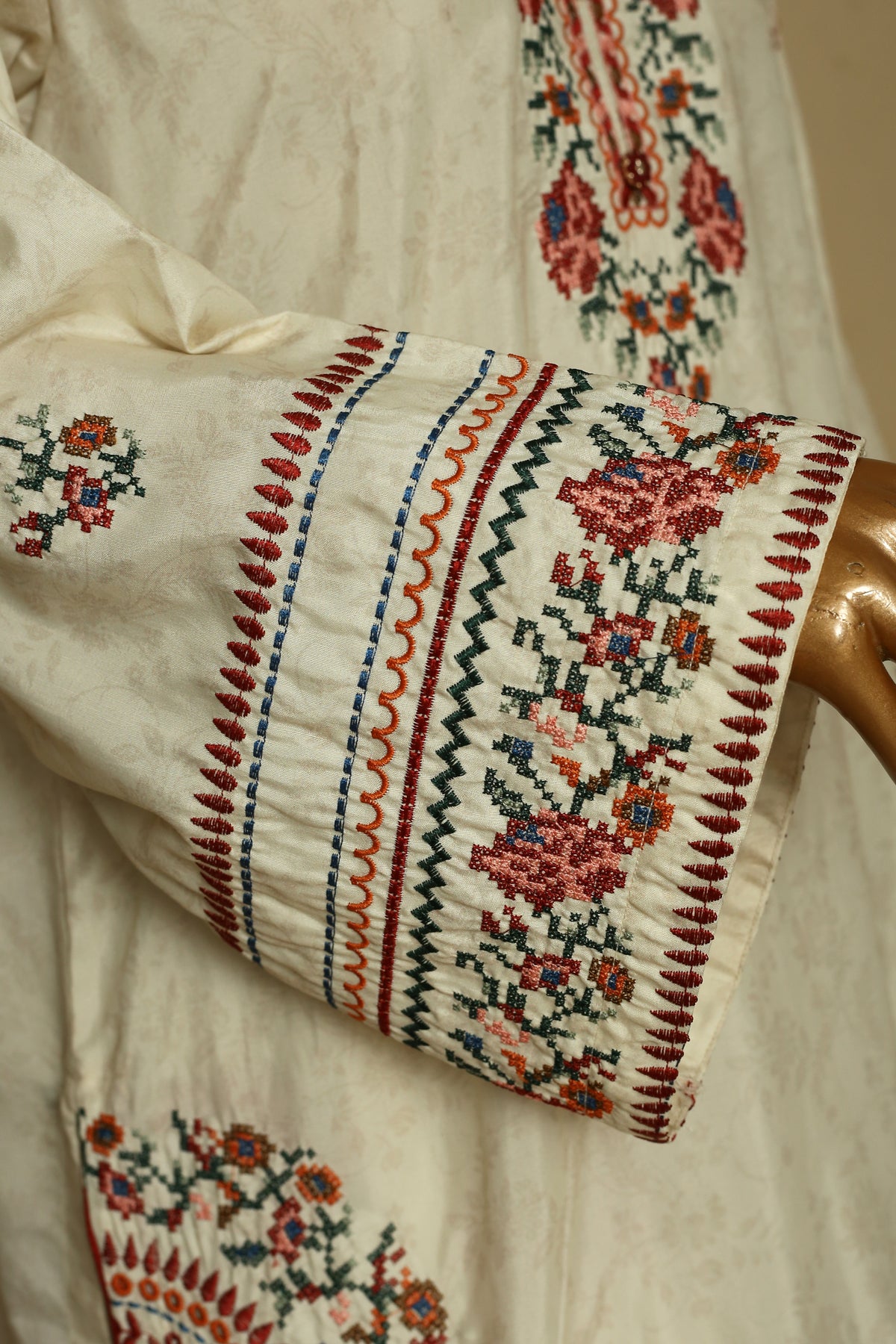 Ivory Bloom Embroidered 2PC