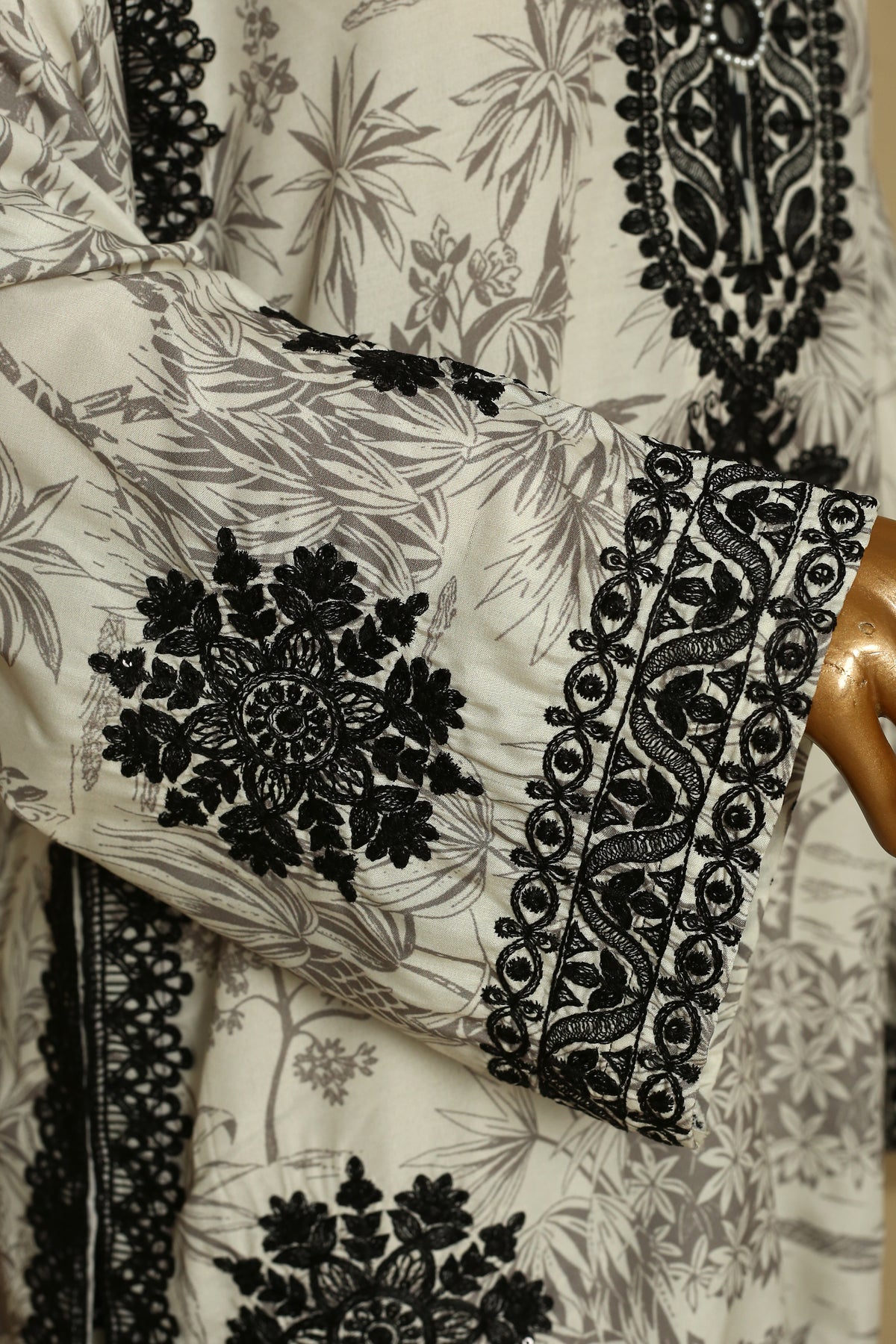 Ivory Black Embroidered 2-Piece Suit